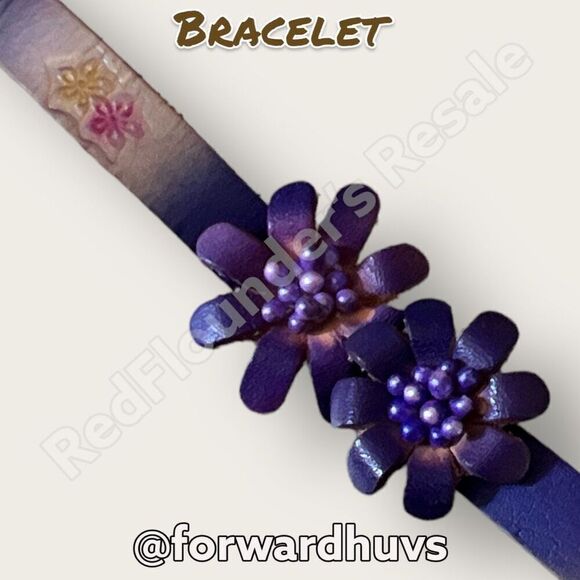 Bundle Sale 3 for $15 | Floral Purple Leather | Snap Bracelet - Picture 5 of 10